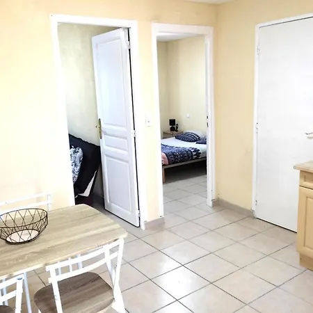 Apartment Beautiful Cocoon In The Heart Of